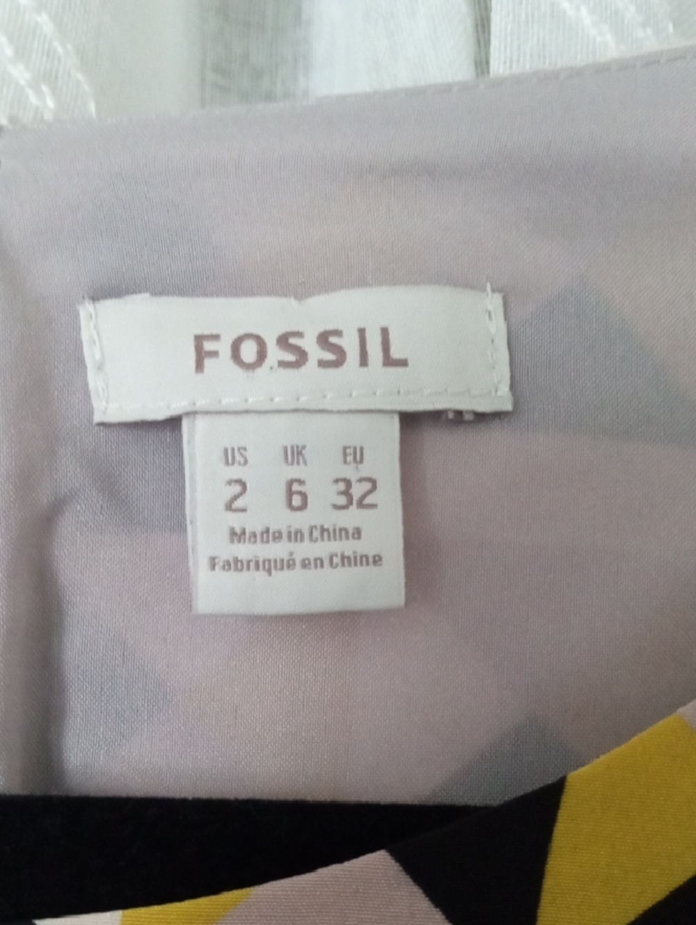 Fossil 100% Silk Geometric Mini Dress in Cream, Gray, Black and Yellow Size 2 - Picture 3 of 9